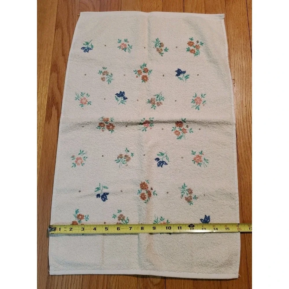 Vintage Hand Kitchen Towel Dish Cannon Beige with Multicolor Floral‎ Print